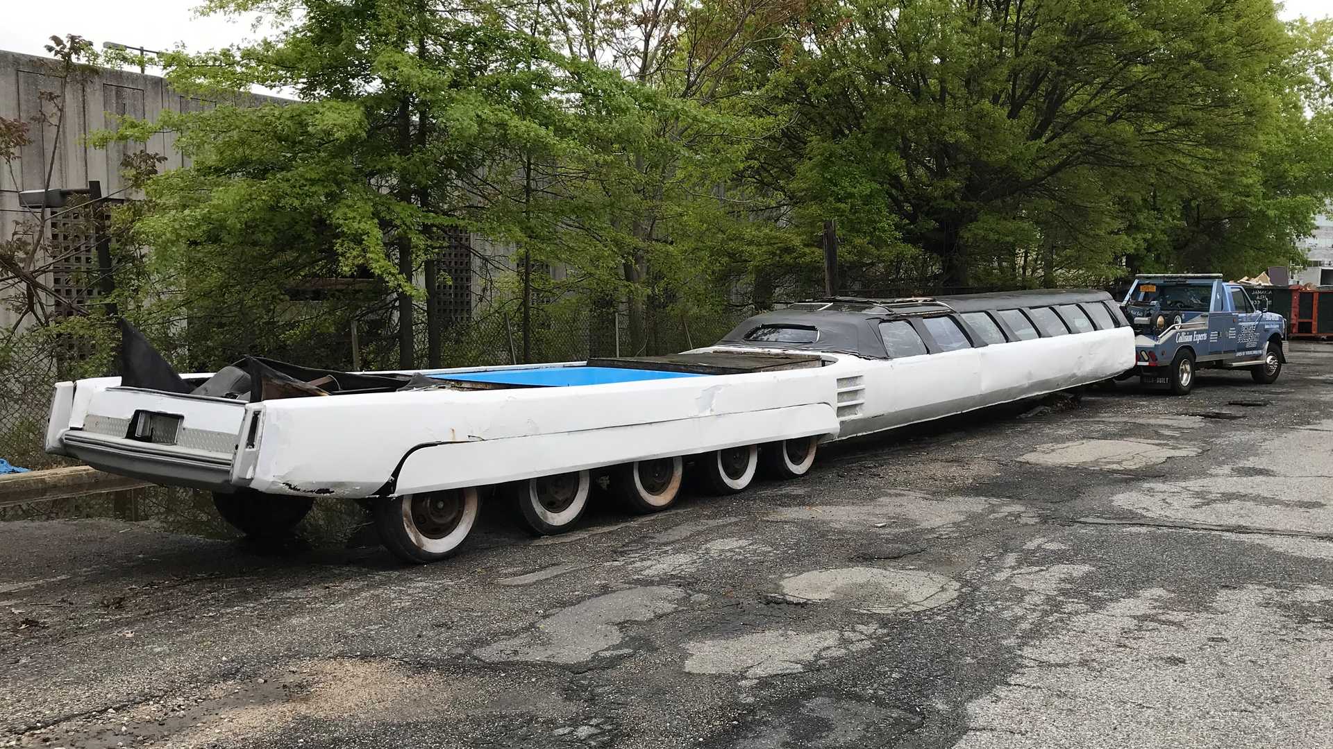 longest-car-in-the-world-moved-to-florida-for-restoration-technocodex